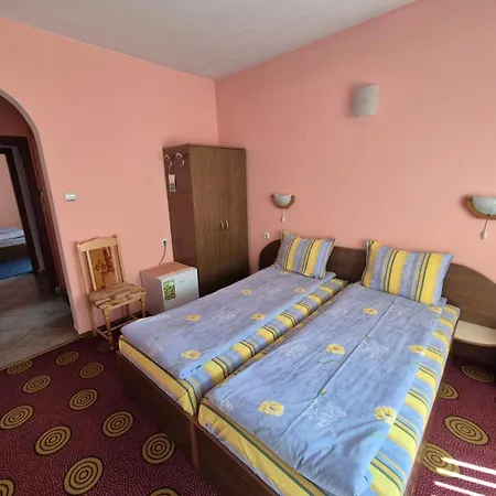 Aseva House 3*