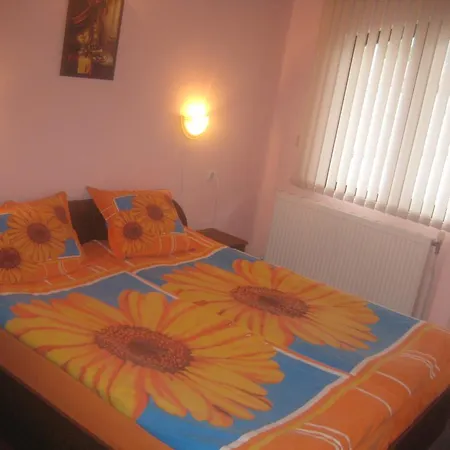 Отель Aseva House