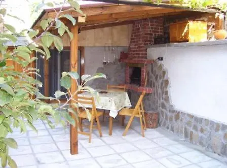 Отель Aseva House