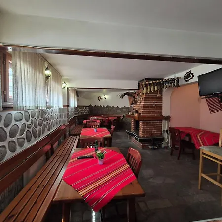Aseva House Отель 3*