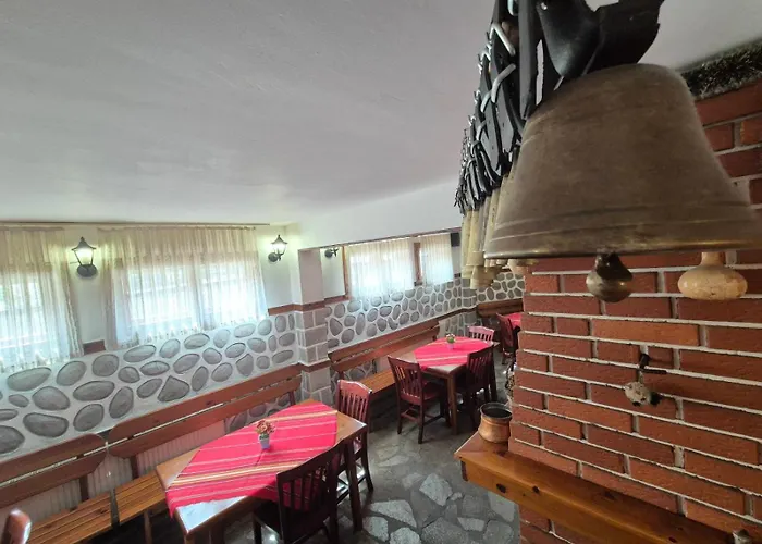 Aseva House Ξενοδοχείο 3*