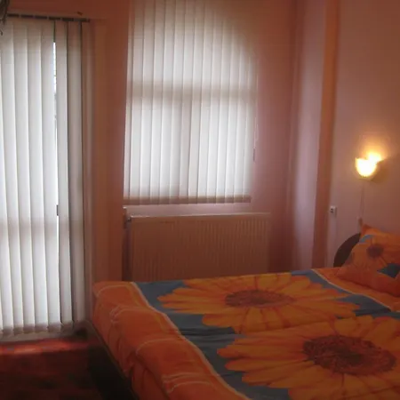 Aseva House Hotel