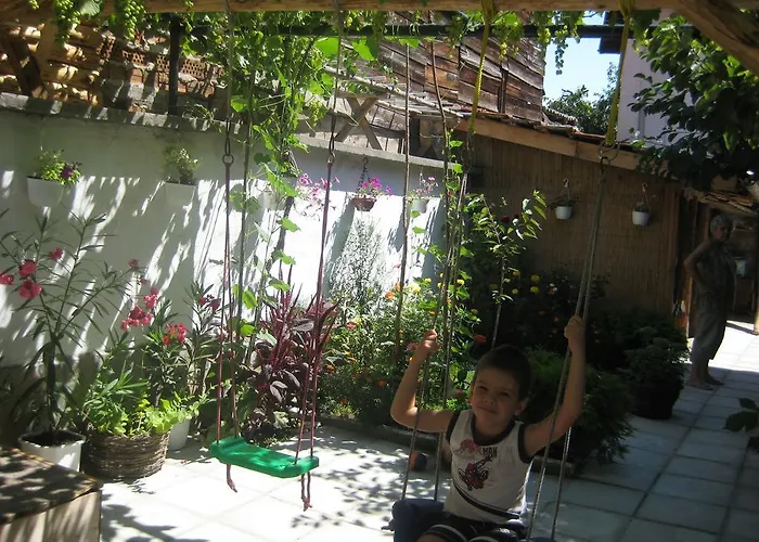 Aseva House Отель