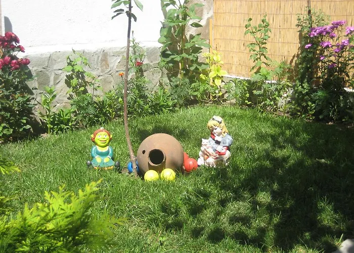 Aseva House Отель 3*