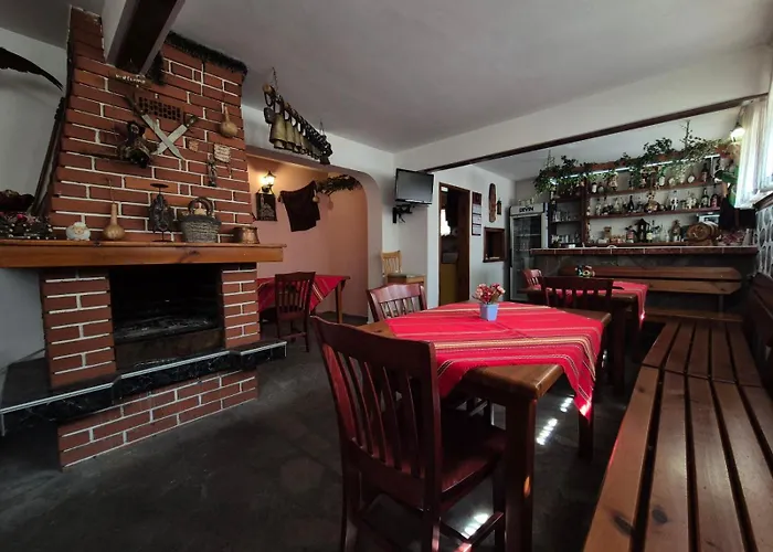 Aseva House מלון