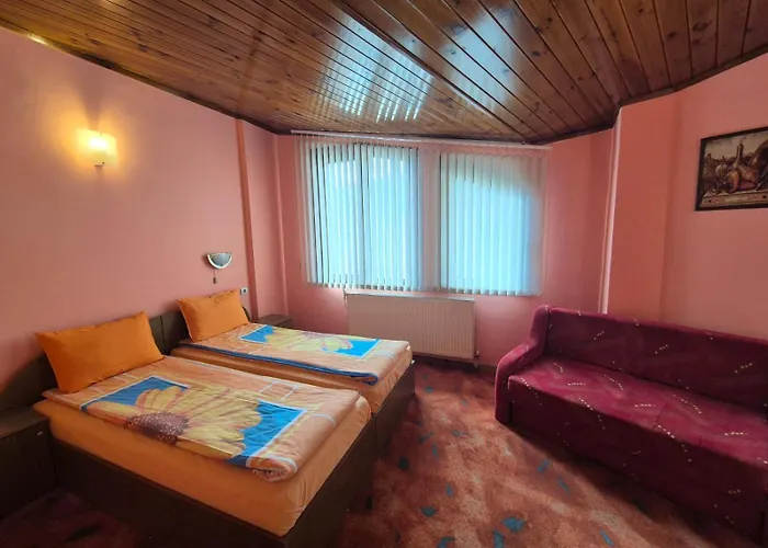 Aseva House Отель Банско