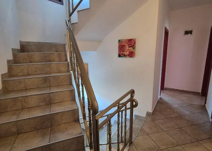 Aseva House 3* Банско